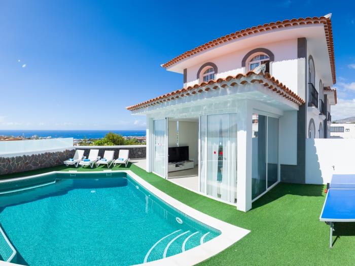 image Luxury White Villa Sea View, Pool 2