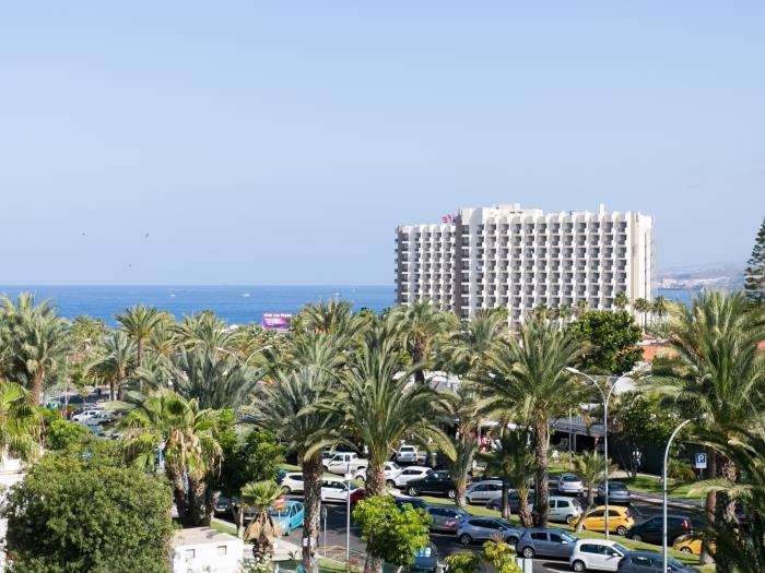 image 408. Enchanting sea view, wifi free and sea front 16