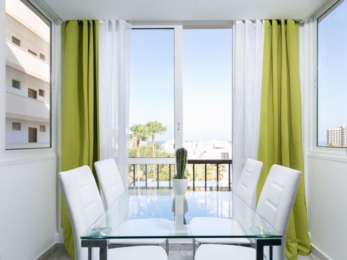 image 408. Enchanting sea view, wifi free and sea front 2