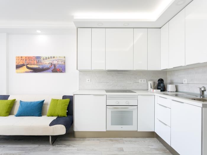 image 408. Enchanting sea view, wifi free and sea front 3