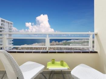 906 Luxury Paraiso sea view