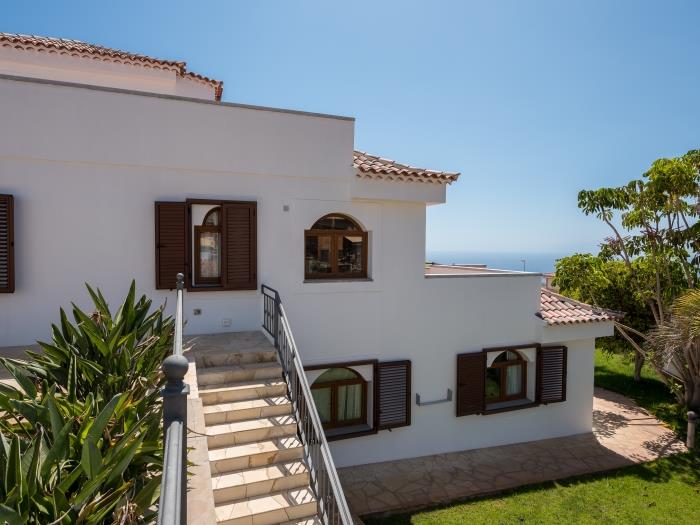 image 1. Villa Conde piscina privada, vista al mar y barbacoa 16