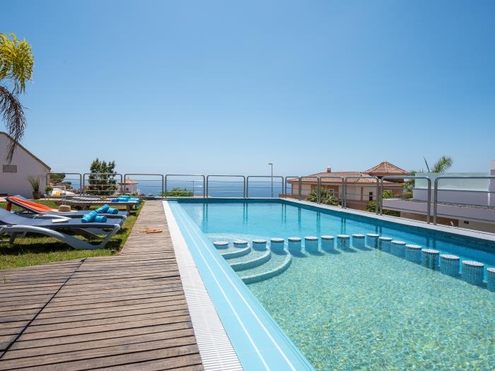 image 2. Incantevole villa con piscina privata e vista mare 31