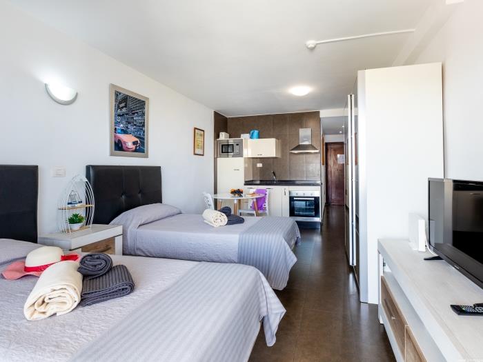 image Beautiful studio beach front 16