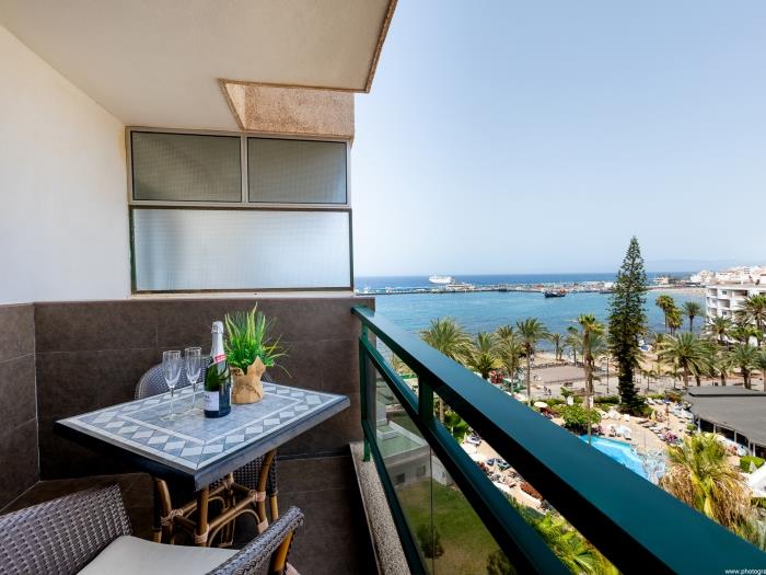 image Beautiful studio beach front 2