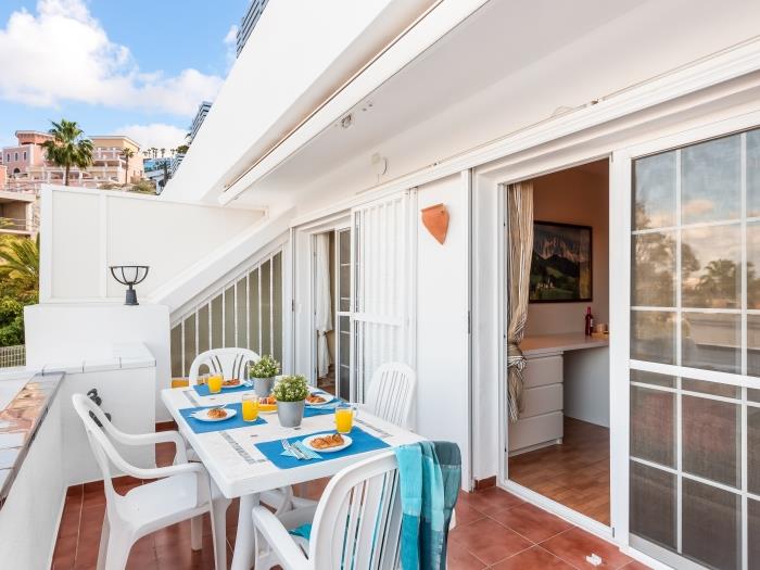 image C103 grande terrasse, piscine ! 13