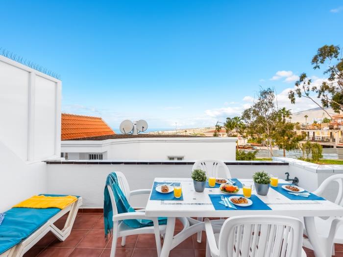 image C103 grande terrasse, piscine ! 1