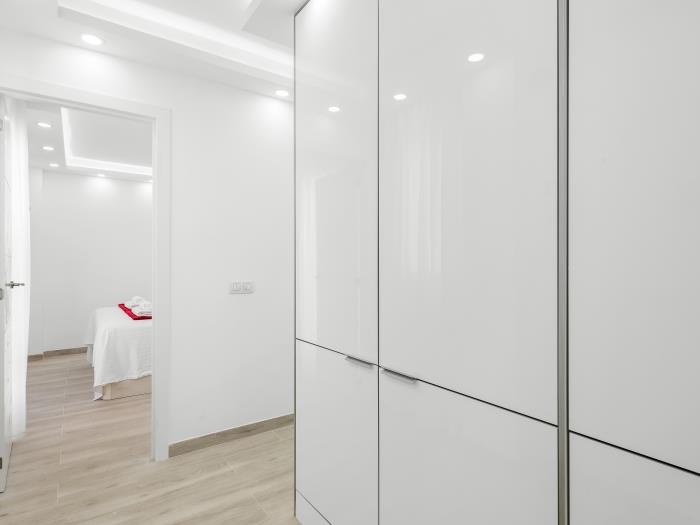 image 3C Penthouse with stunning views, Wi-Fi, swimming pool, tennis, padel, parking 10