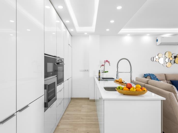 image 3C Penthouse with stunning views, Wi-Fi, swimming pool, tennis, padel, parking 12