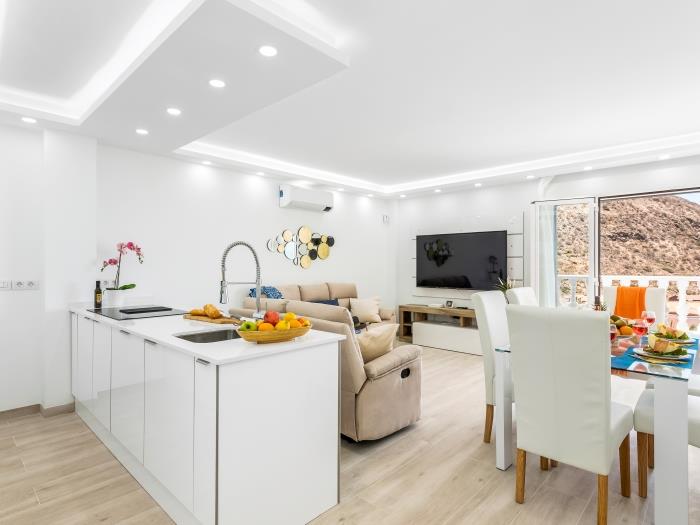 image 3C Penthouse with stunning views, Wi-Fi, swimming pool, tennis, padel, parking 9