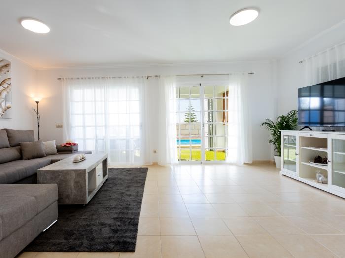 image Incredible Villa Fuente, Ocean View, Heated Pool 3