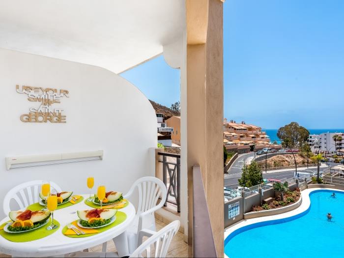 image Luxury Playa las Vistas Apartment 3