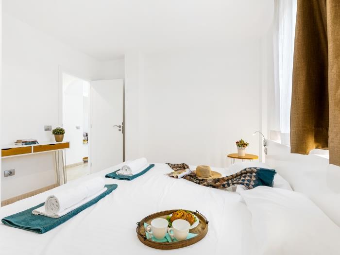 image Luxury Playa las Vistas Apartment 6