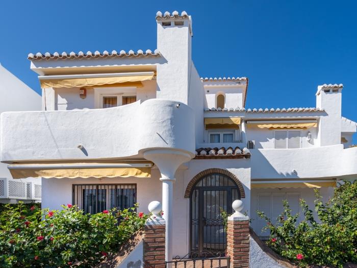 2 Bellissima villa di fronte alla spiaggia a La Cala