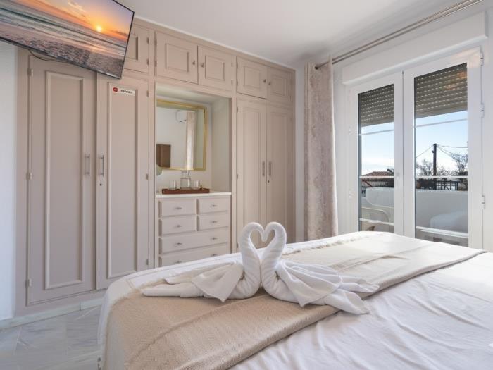 image 2 Beautiful Beach Front Villa in Mijas Playa Club 12