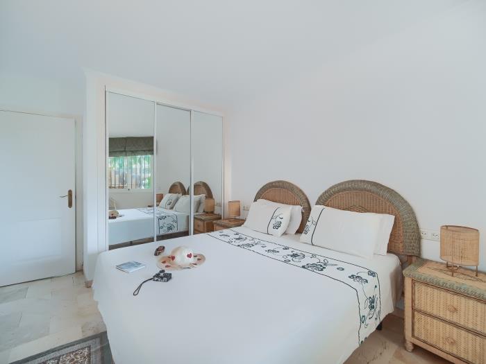 image Siesta Beach 1, beach, parking Cala de Mijas 12