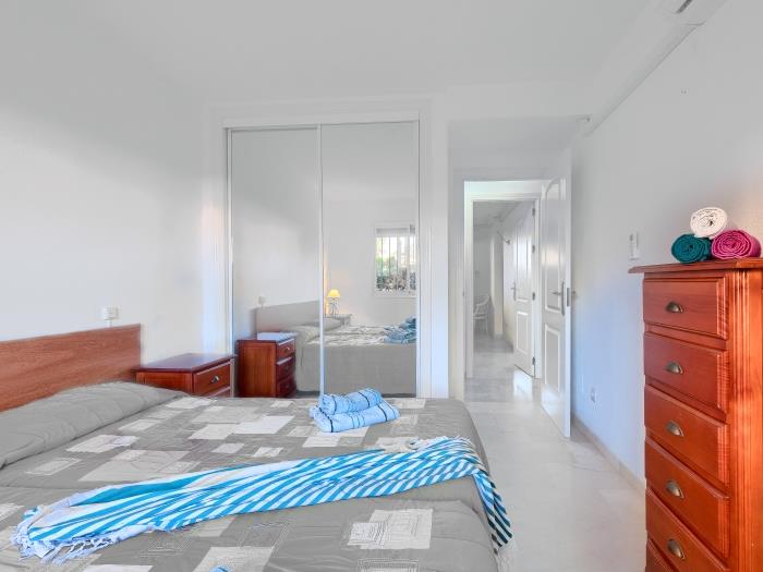 image Siesta Beach 1, beach, parking Cala de Mijas 16