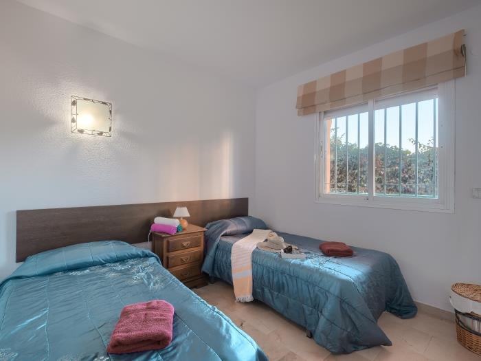 image Siesta Beach 1, beach, parking Cala de Mijas 20