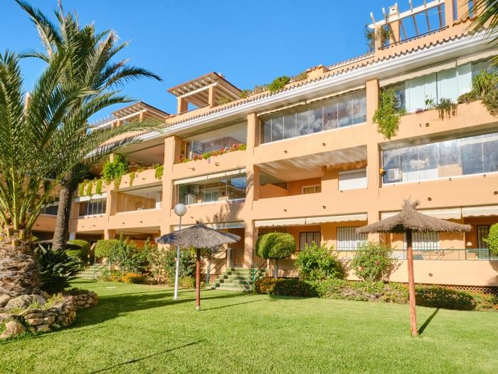 image Siesta Beach 1, beach, parking Cala de Mijas 22