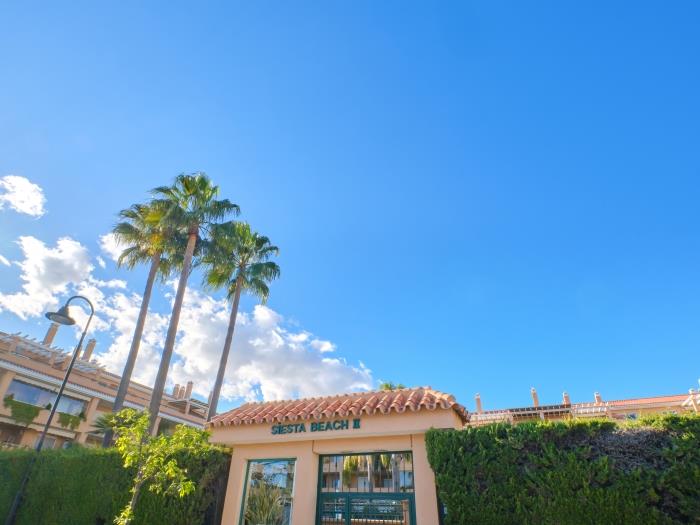 image Siesta Beach 1, beach, parking Cala de Mijas 23