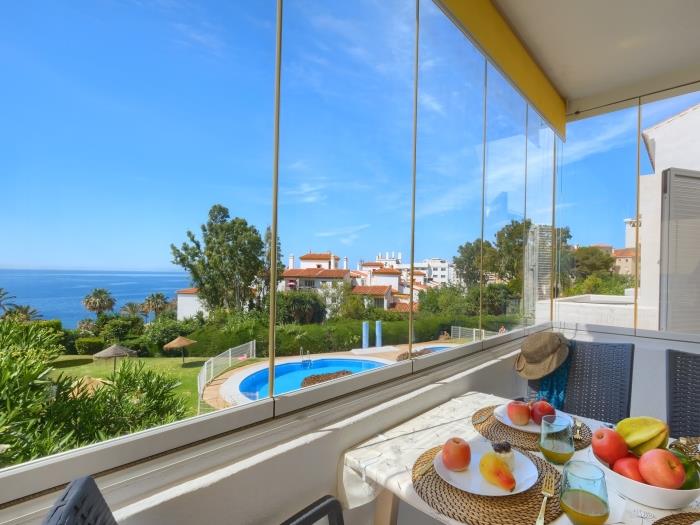 Benalmadena 3 Beach , Vista piscina, terrazza, giardin