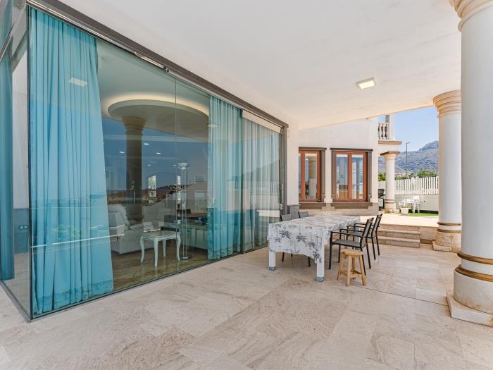 image Luxury Villa Nautilus Heated pool & Spa 17