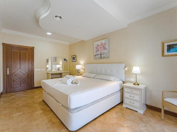 image Luxury Villa Nautilus Heated pool & Spa 23