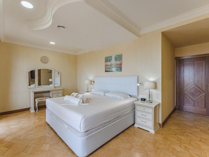 image Luxury Villa Nautilus Heated pool & Spa 27