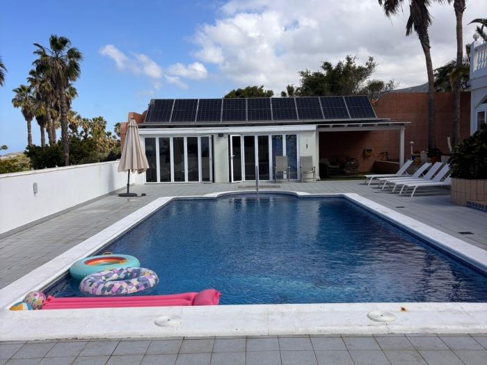 image Majestic Golf Villa Heated Pool Sea view 27