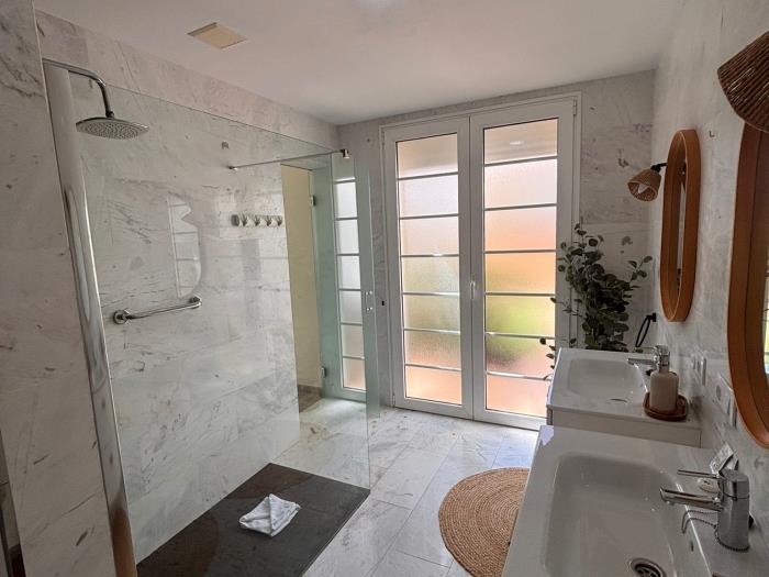 image Majestic Golf Villa Heated Pool Sea view 35