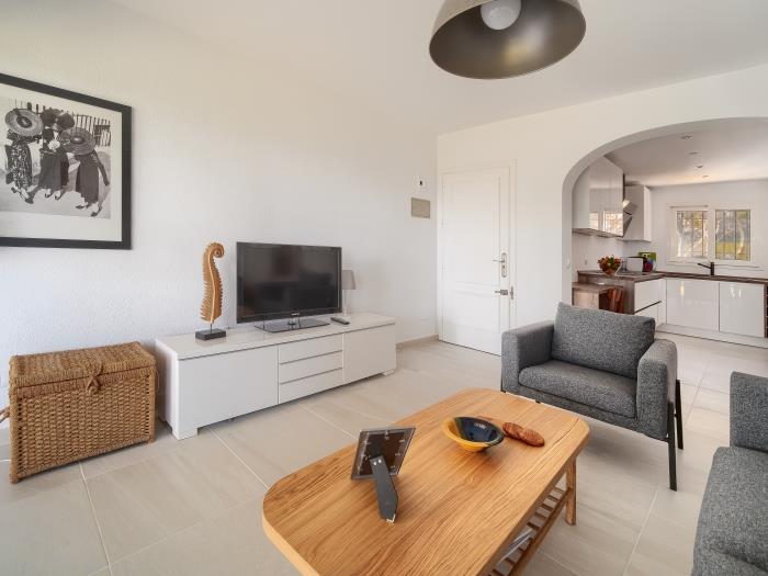 image 31 Miraflores Jardin B, gorgeous views, pool, Wifi 12