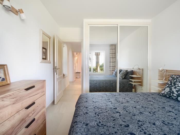 image 31 Miraflores Jardin B, gorgeous views, pool, Wifi 15