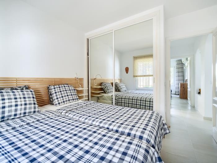 image 31 Miraflores Jardin B, gorgeous views, pool, Wifi 19