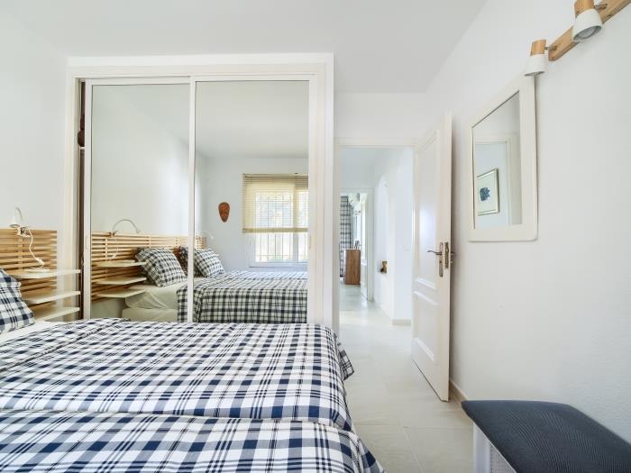 image 31 Miraflores Jardin B, gorgeous views, pool, Wifi 21