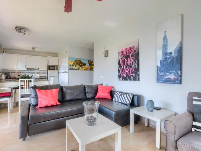 image Beautiful Torreoceano 92, pool, beach Access 8