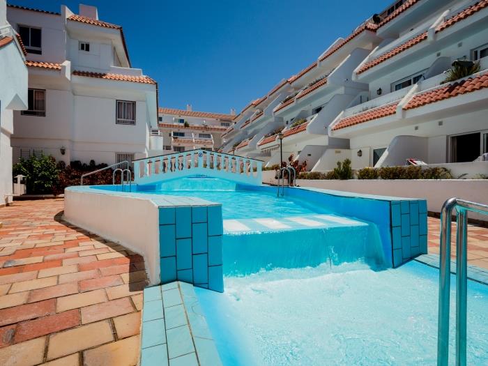 image Las Floritas 23 Terrazza e Piscina 34