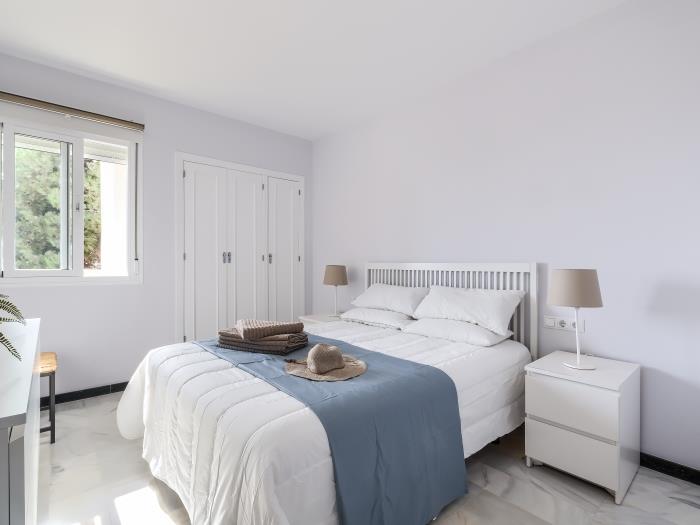image Torrenueva Park 308 Sea views, pool and parking 12