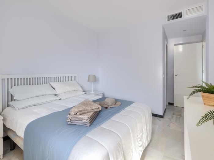 image Torrenueva Park 308 Sea views, pool and parking 14
