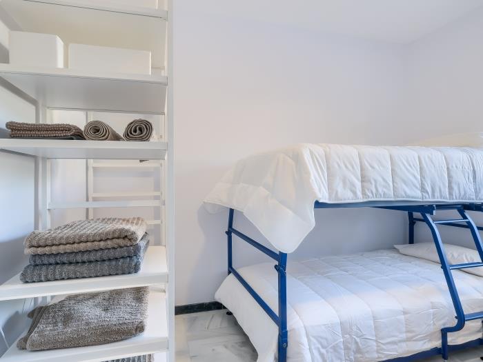 image Torrenueva Park 308 Sea views, pool and parking 17