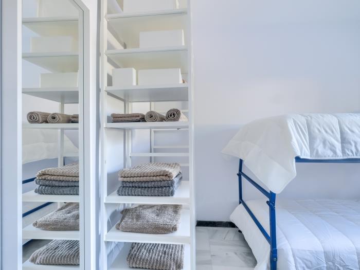 image Torrenueva Park 308 Sea views, pool and parking 18