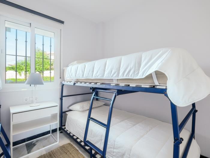 image Torrenueva Park 308 Sea views, pool and parking 21