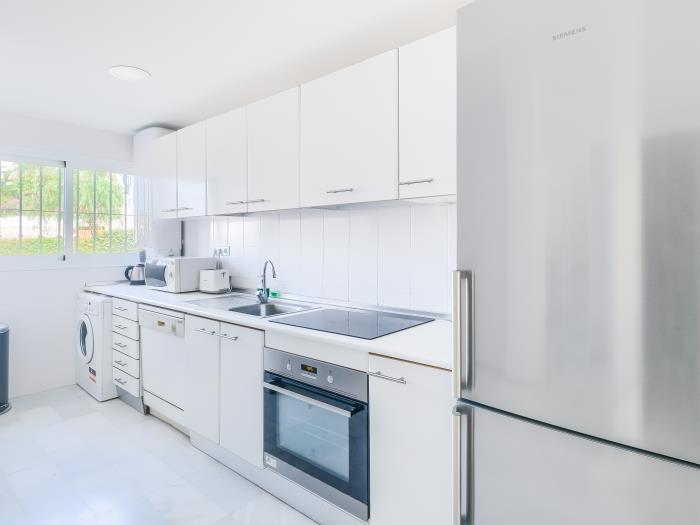 image Torrenueva Park 308 Sea views, pool and parking 23