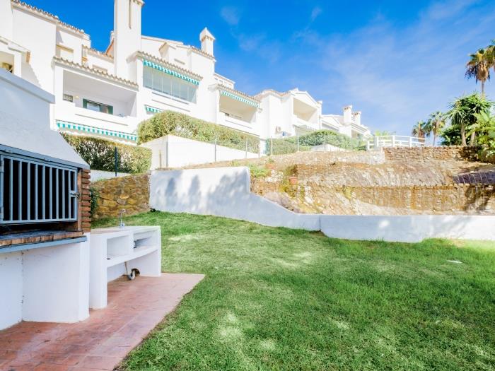 image Torrenueva Park 308 Sea views, pool and parking 34
