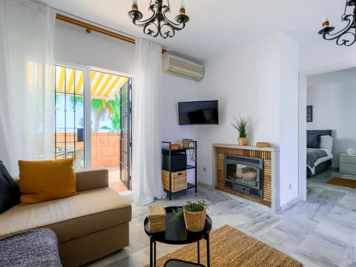 image Albamar 37 Miraflores, 2 bedrooms, fabulous views 3 pools 4