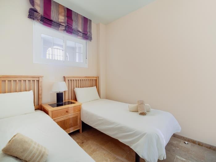 image Oasis la Cala Mijas 3 ,Pools, Parking and wifi 16