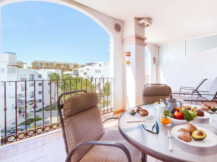 image Oasis la Cala Mijas 3 ,Pools, Parking and wifi 1