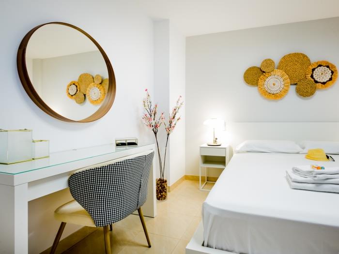 image 422 Quiet, beautiful flat with sea view, wifi 24