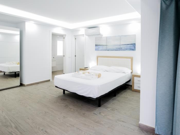 image Villa Elite: Your private haven with heated pool 23