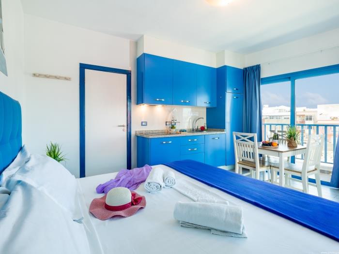 image B4 Riva Eco Guest House with kitchen and balcony 13