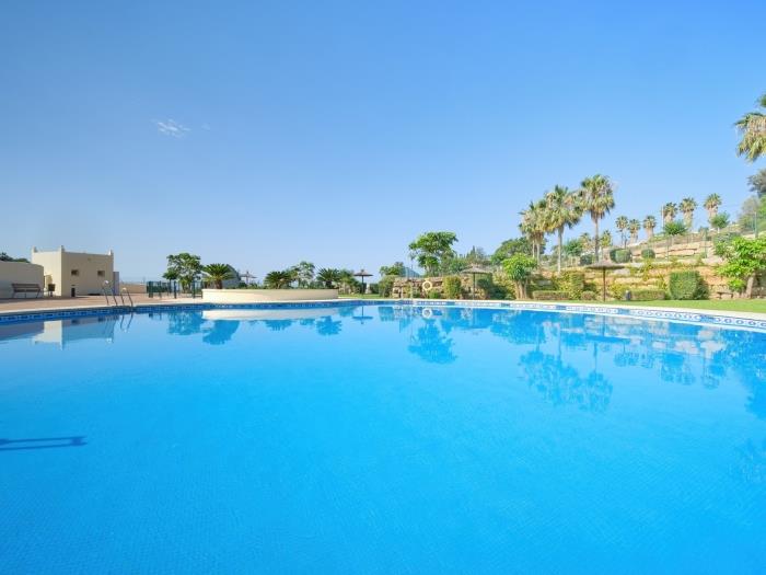 image 16Benalmádena Cibeles, Pool View, Terrace, Golf 24